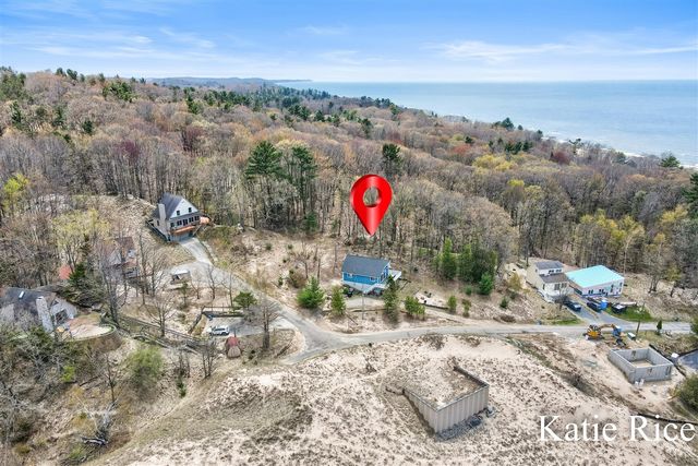 9415 Apache Trail, Shelby, MI 49455