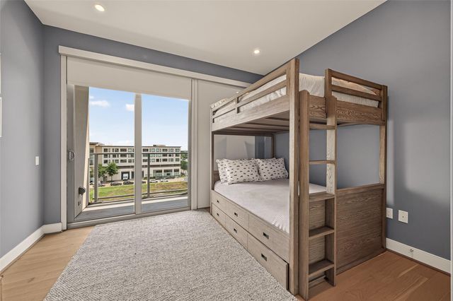 2047 Westcreek Lane 606, Houston, TX 77027