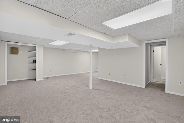 812 HILLTOP ROAD, Newark, DE 19711