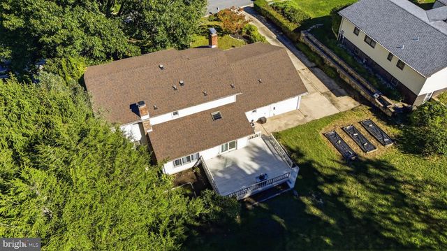 812 HILLTOP ROAD, Newark, DE 19711