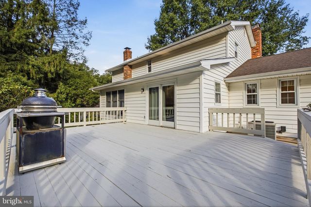 812 HILLTOP ROAD, Newark, DE 19711
