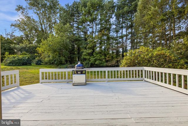 812 HILLTOP ROAD, Newark, DE 19711