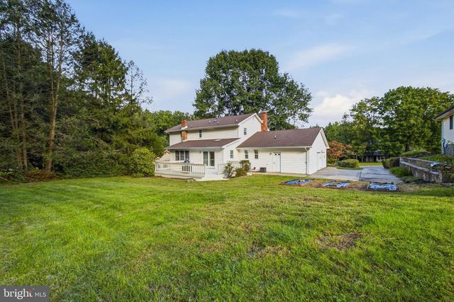 812 HILLTOP ROAD, Newark, DE 19711