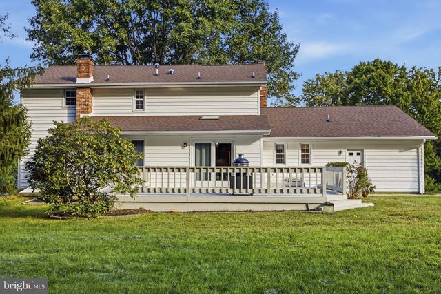 812 HILLTOP ROAD, Newark, DE 19711