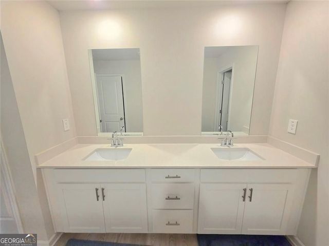 327 Valley Oak Drive, Dawsonville, GA 30534