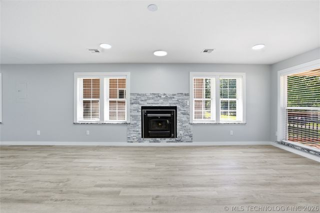 453684 Osage Avenue, Afton, OK 74331