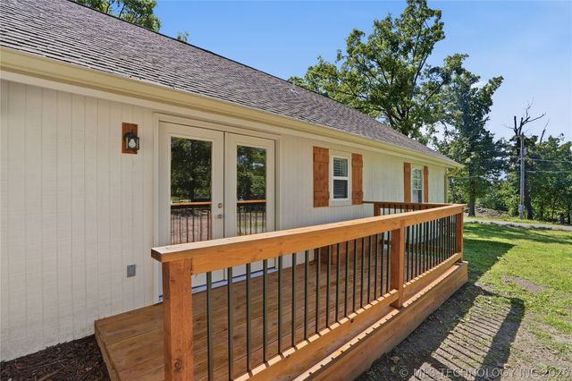 453684 Osage Avenue, Afton, OK 74331