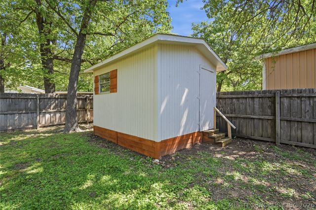 453684 Osage Avenue, Afton, OK 74331