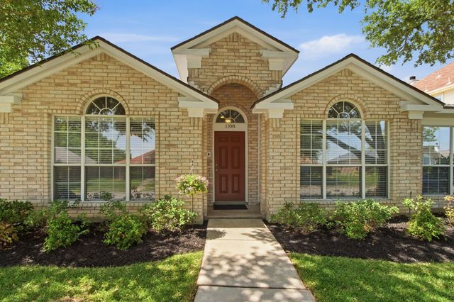 1108 Raleigh Drive, Lewisville, TX 75077