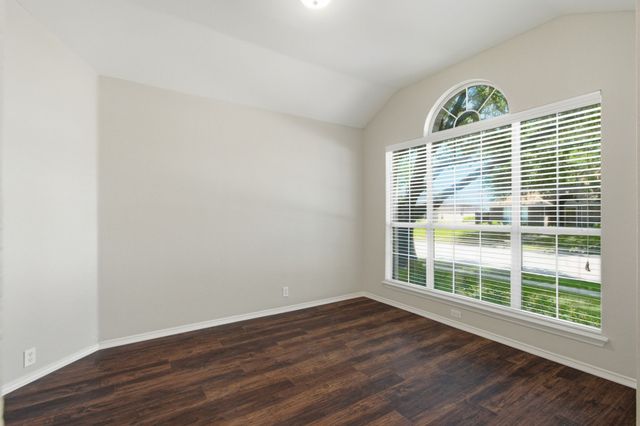 1108 Raleigh Drive, Lewisville, TX 75077