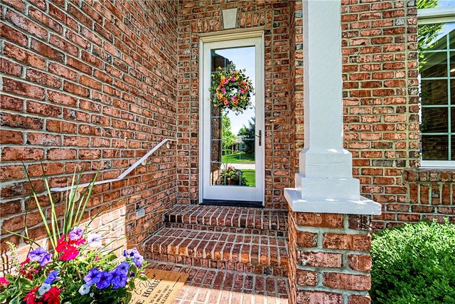 775 Lennox Court, Tipp City, OH 45371