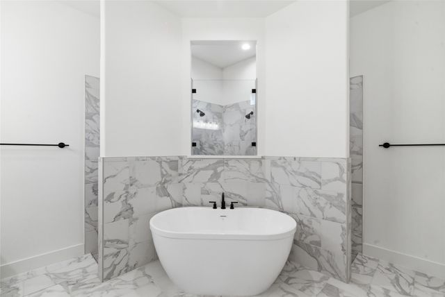 815 Wind River Pass, Azle, TX 76020