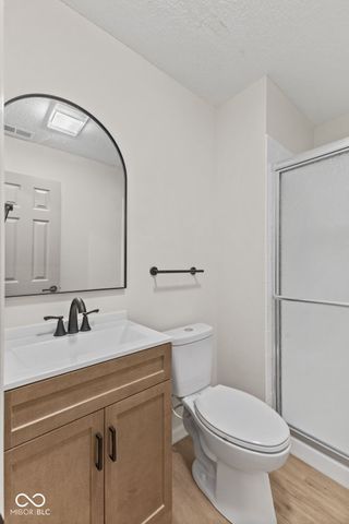 2525 Brewster Road, Indianapolis, IN 46268