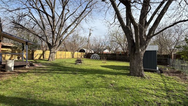 1104 Sierra Drive, Denton, TX 76209