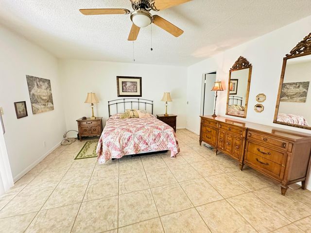 1146 Cambridge G, Deerfield Beach, FL 33442