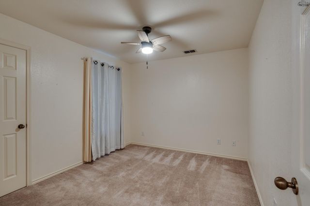 3102 LOMBARD DRIVE, Wichita Falls, TX 76309