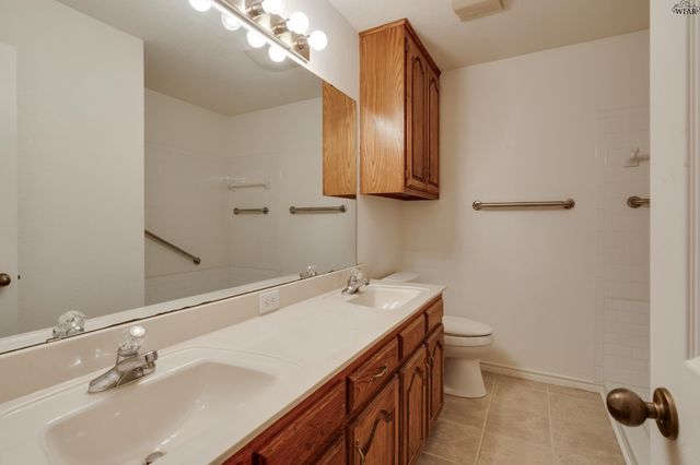 3102 LOMBARD DRIVE, Wichita Falls, TX 76309