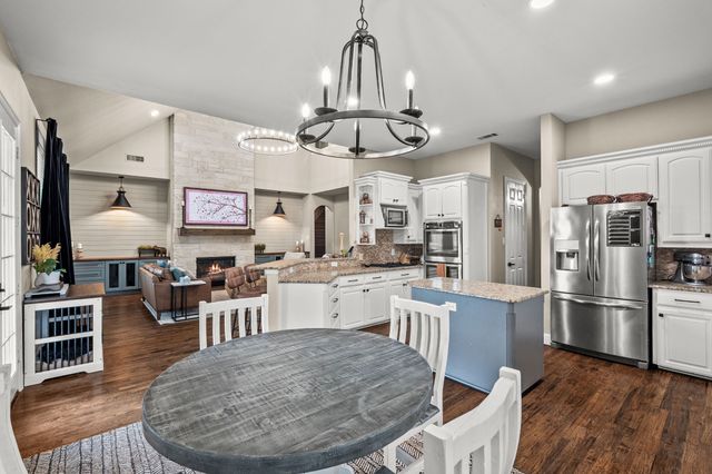 1025 E Ownsby Parkway, Celina, TX 75009