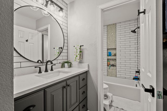 1025 E Ownsby Parkway, Celina, TX 75009