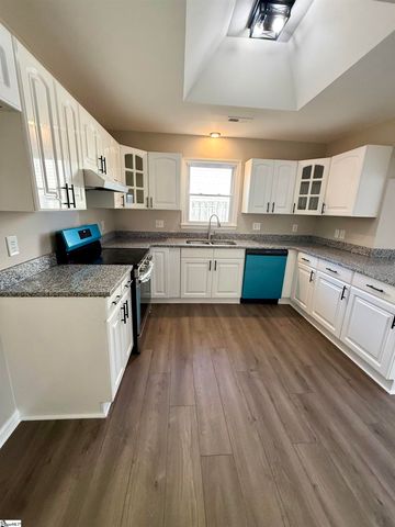 105 Peccole Pass Lane, Moore, SC 29369