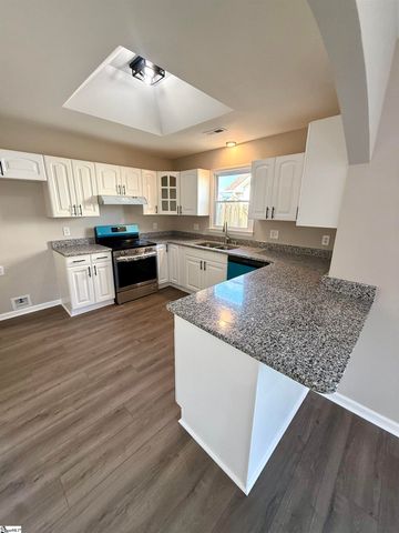 105 Peccole Pass Lane, Moore, SC 29369