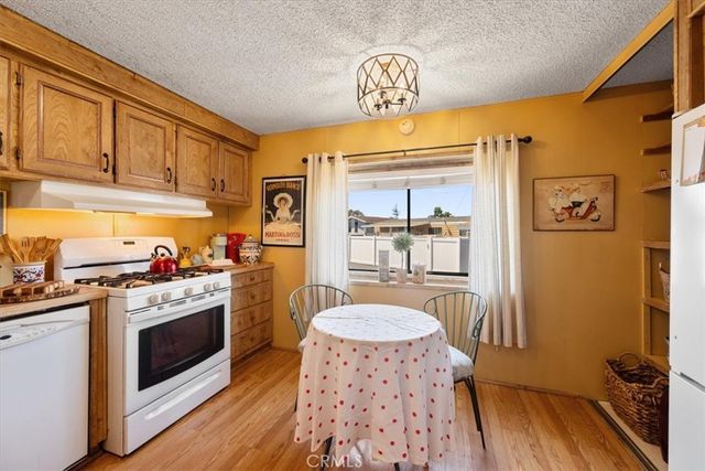 1095 W McCoy Ln 45, Santa Maria, CA 93455