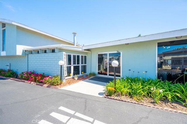 1095 W McCoy Ln 45, Santa Maria, CA 93455