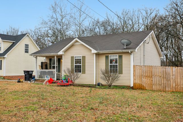 260 Audrea Ln, Clarksville, TN 37042
