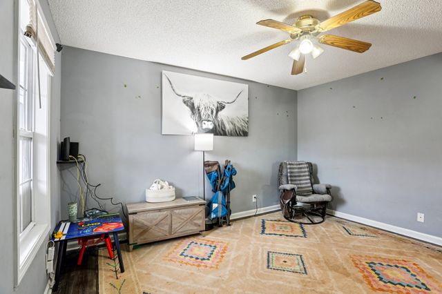 260 Audrea Ln, Clarksville, TN 37042