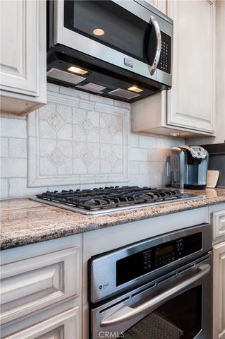 130 30th Street, Hermosa Beach, CA 90254