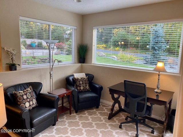 3825 E Klatt Road, Anchorage, AK 99516