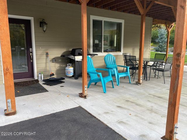 3825 E Klatt Road, Anchorage, AK 99516