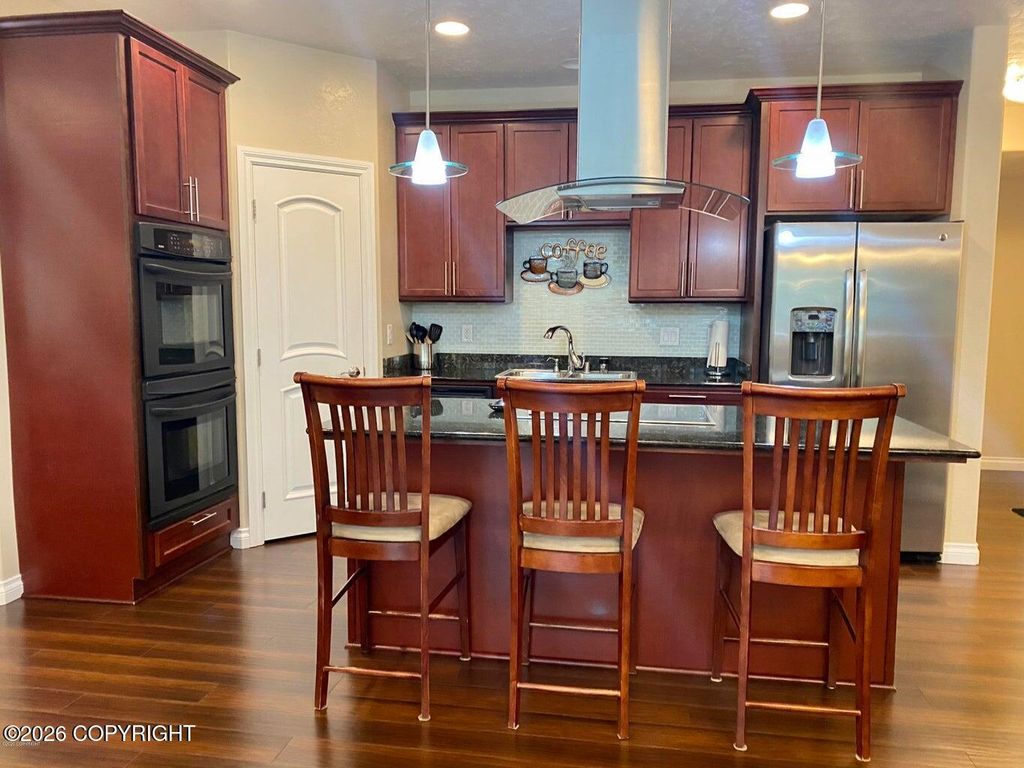 3825 E Klatt Road, Anchorage, AK 99516