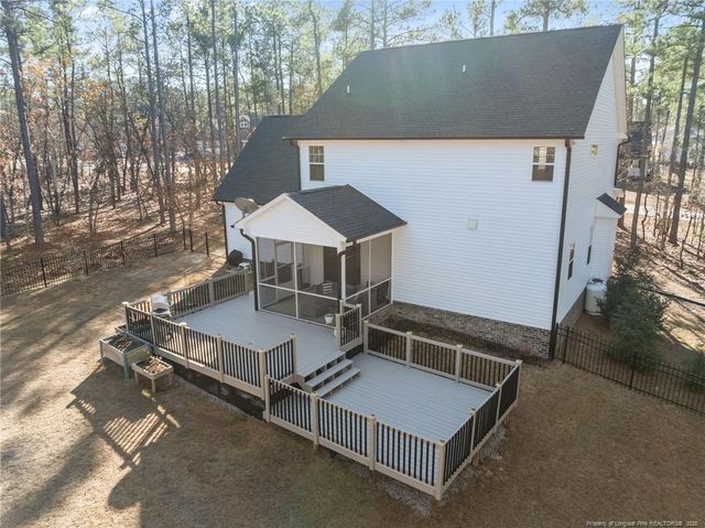 15601 Vista Point Court, Wagram, NC 28396