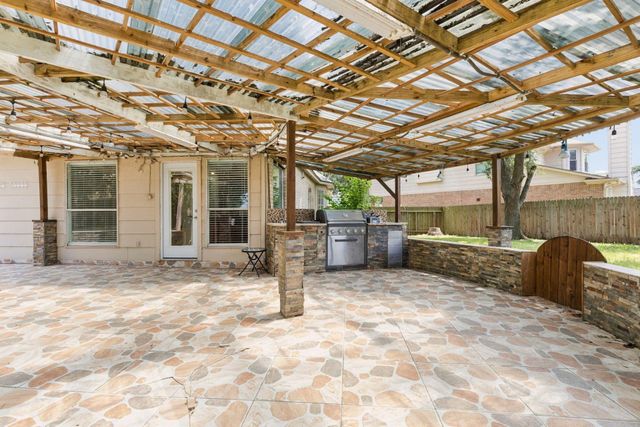 13351 Arlon Trail, Houston, TX 77082