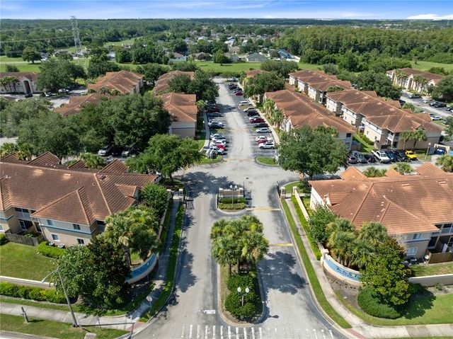 522 VILLA DEL SOL CIRCLE 201, Orlando, FL 32824