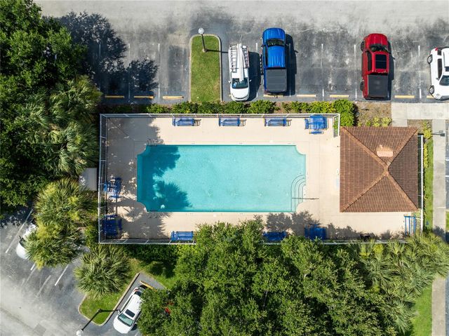 522 VILLA DEL SOL CIRCLE 201, Orlando, FL 32824