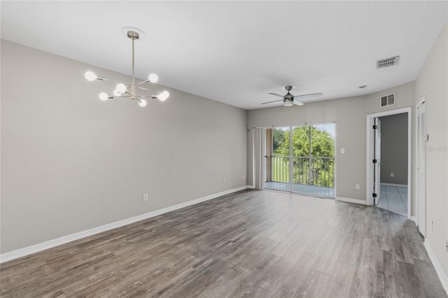 522 VILLA DEL SOL CIRCLE 201, Orlando, FL 32824