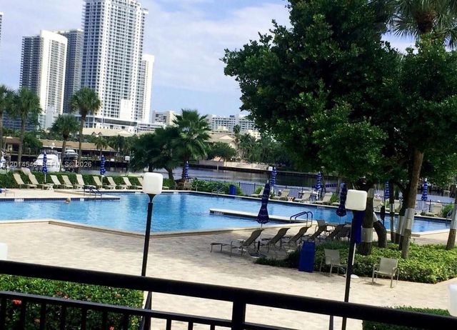 600 Three Islands Blvd 418, Hallandale Beach, FL 33009