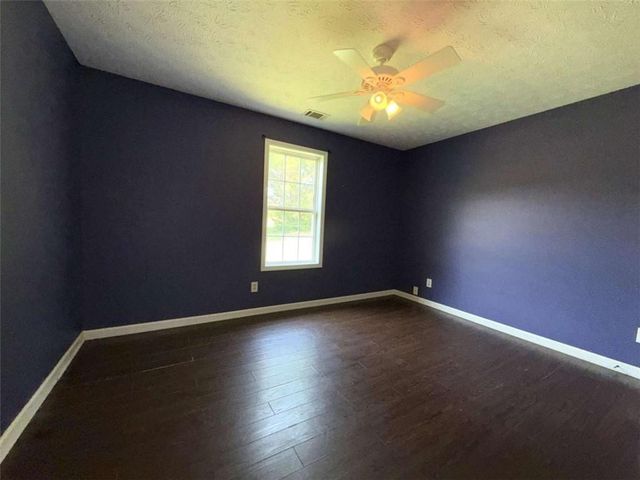 135 Windhaven Place, Mount Airy, GA 30563