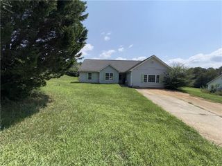 135 Windhaven Place, Mount Airy, GA 30563