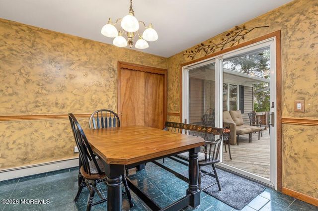 39 Wooley Street, Matawan, NJ 07747