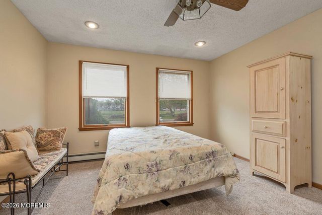 39 Wooley Street, Matawan, NJ 07747