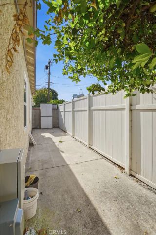 6949 Aura Avenue, Reseda, CA 91335