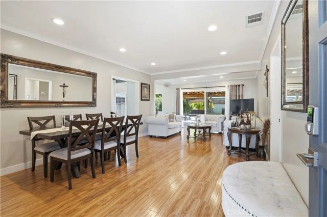 6949 Aura Avenue, Reseda, CA 91335
