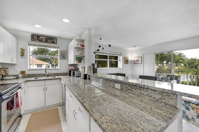 2715 NE 49th Street, Fort Lauderdale, FL 33308