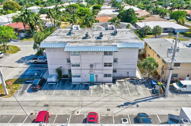 2715 NE 49th Street, Fort Lauderdale, FL 33308