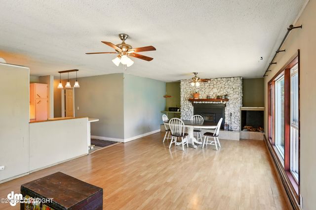 3401 Lois Drive, Anchorage, AK 99517