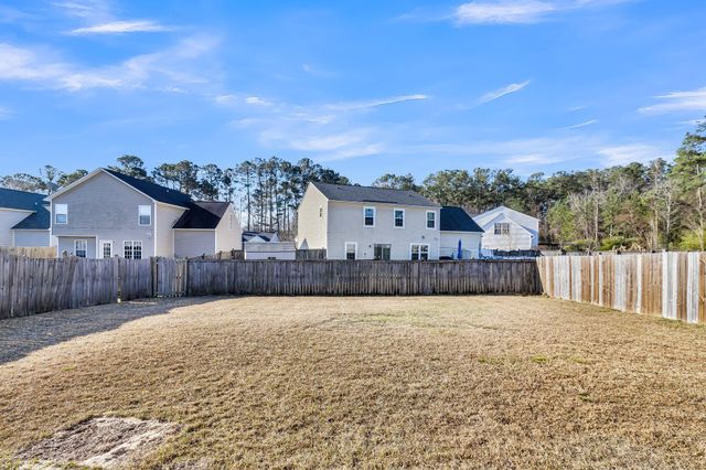 131 Patriot Lane, Summerville, SC 29486