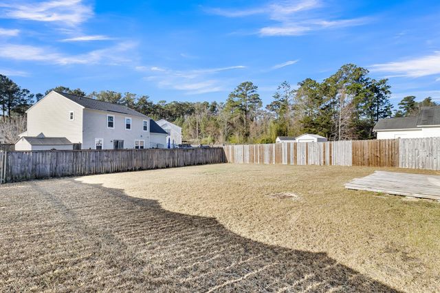 131 Patriot Lane, Summerville, SC 29486